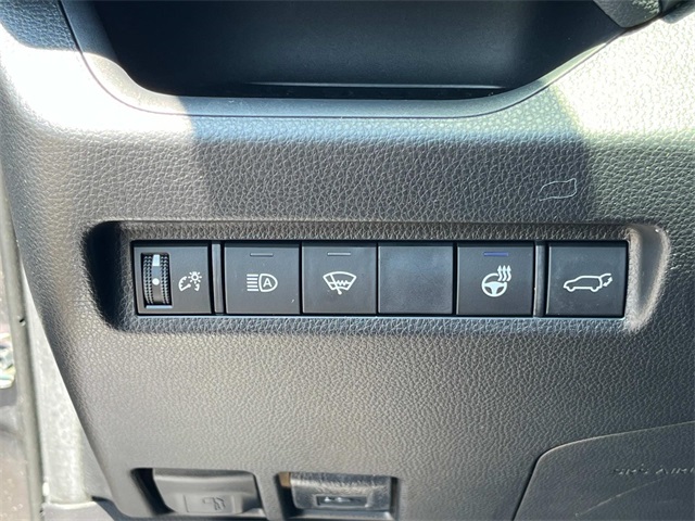 used 2020 Toyota RAV4 car, priced at $26,989