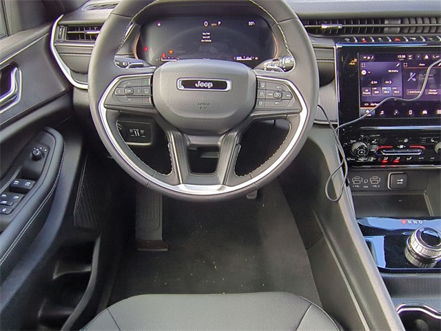 new 2025 Jeep Grand Cherokee L car, priced at $35,218