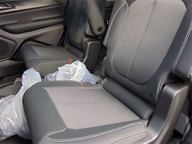 new 2025 Jeep Grand Cherokee L car, priced at $35,218