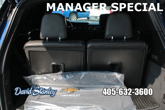 used 2024 Cadillac XT6 car, priced at $45,699