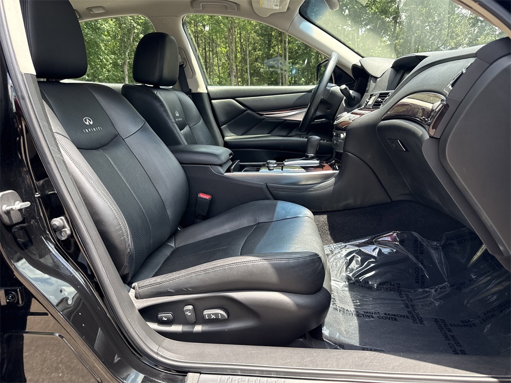 used 2011 INFINITI M37 car, priced at $7,998