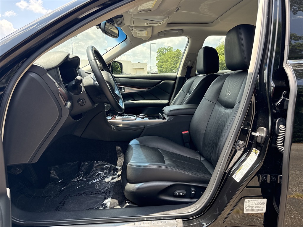 used 2011 INFINITI M37 car, priced at $7,998