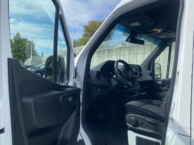 used 2020 Mercedes-Benz Sprinter 2500 car, priced at $26,995