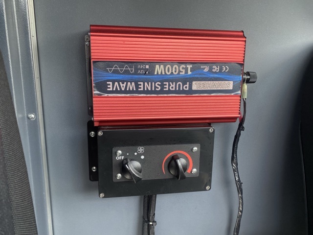 used 2020 Mercedes-Benz Sprinter 2500 car, priced at $26,995