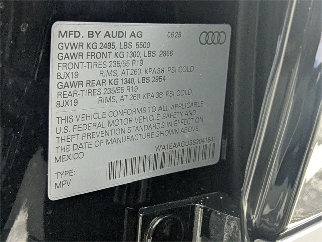 new 2025 Audi Q5 car, priced at $59,600