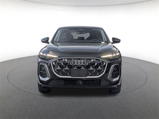 new 2025 Audi Q5 car, priced at $59,600