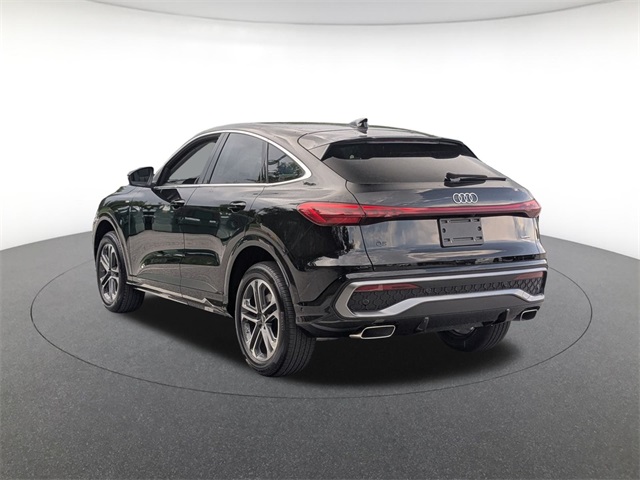 new 2025 Audi Q5 car, priced at $59,600