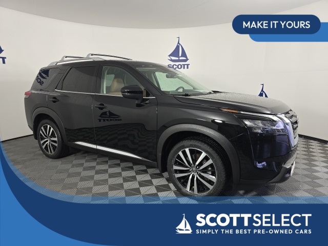 used 2023 Nissan Pathfinder car, priced at $36,433