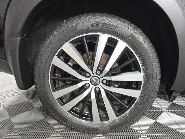 used 2023 Nissan Pathfinder car, priced at $36,433