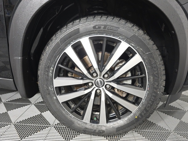used 2023 Nissan Pathfinder car, priced at $36,433