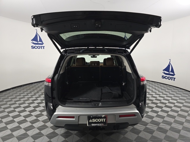 used 2023 Nissan Pathfinder car, priced at $36,433