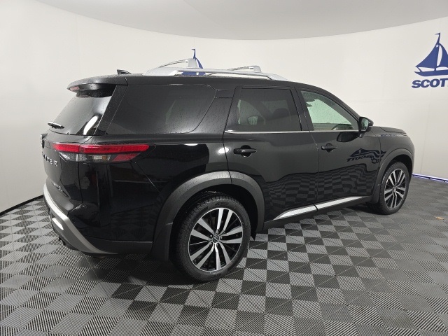 used 2023 Nissan Pathfinder car, priced at $36,433
