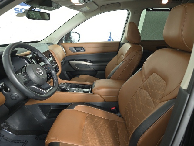 used 2023 Nissan Pathfinder car, priced at $36,433