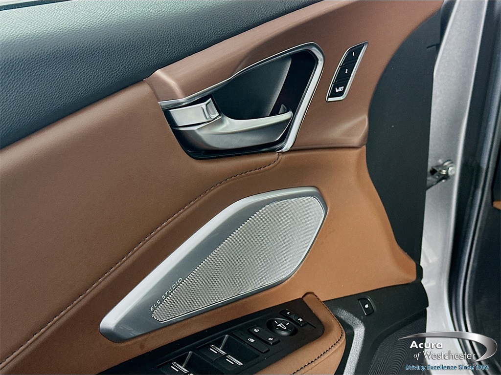 used 2023 Acura RDX car, priced at $35,999