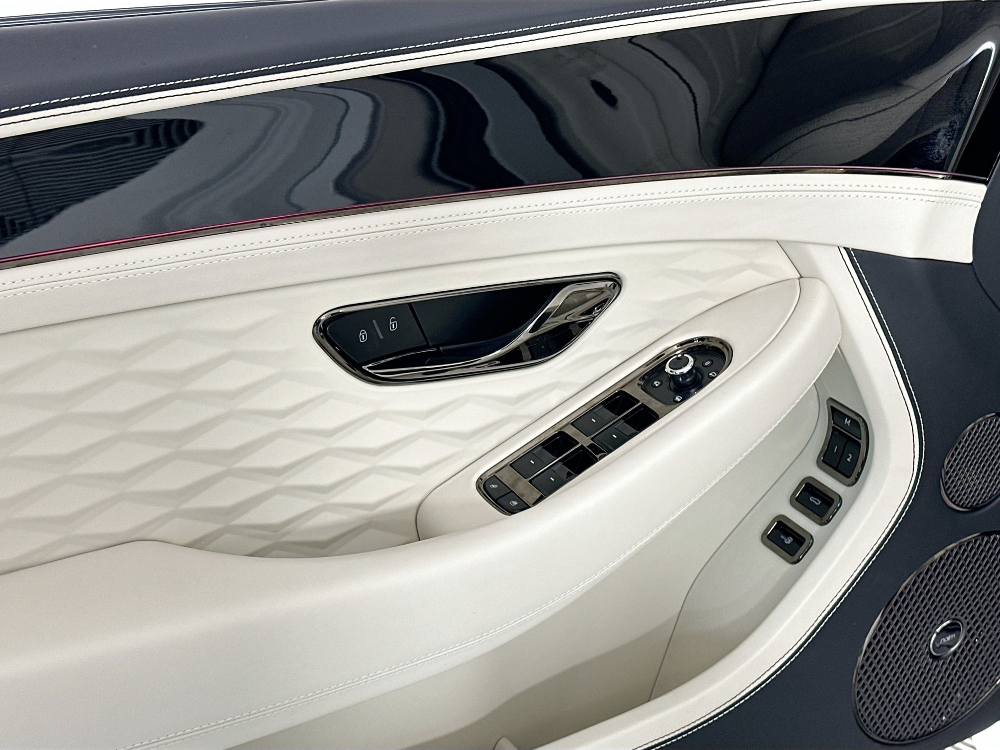 new 2026 Bentley Continental GTC car