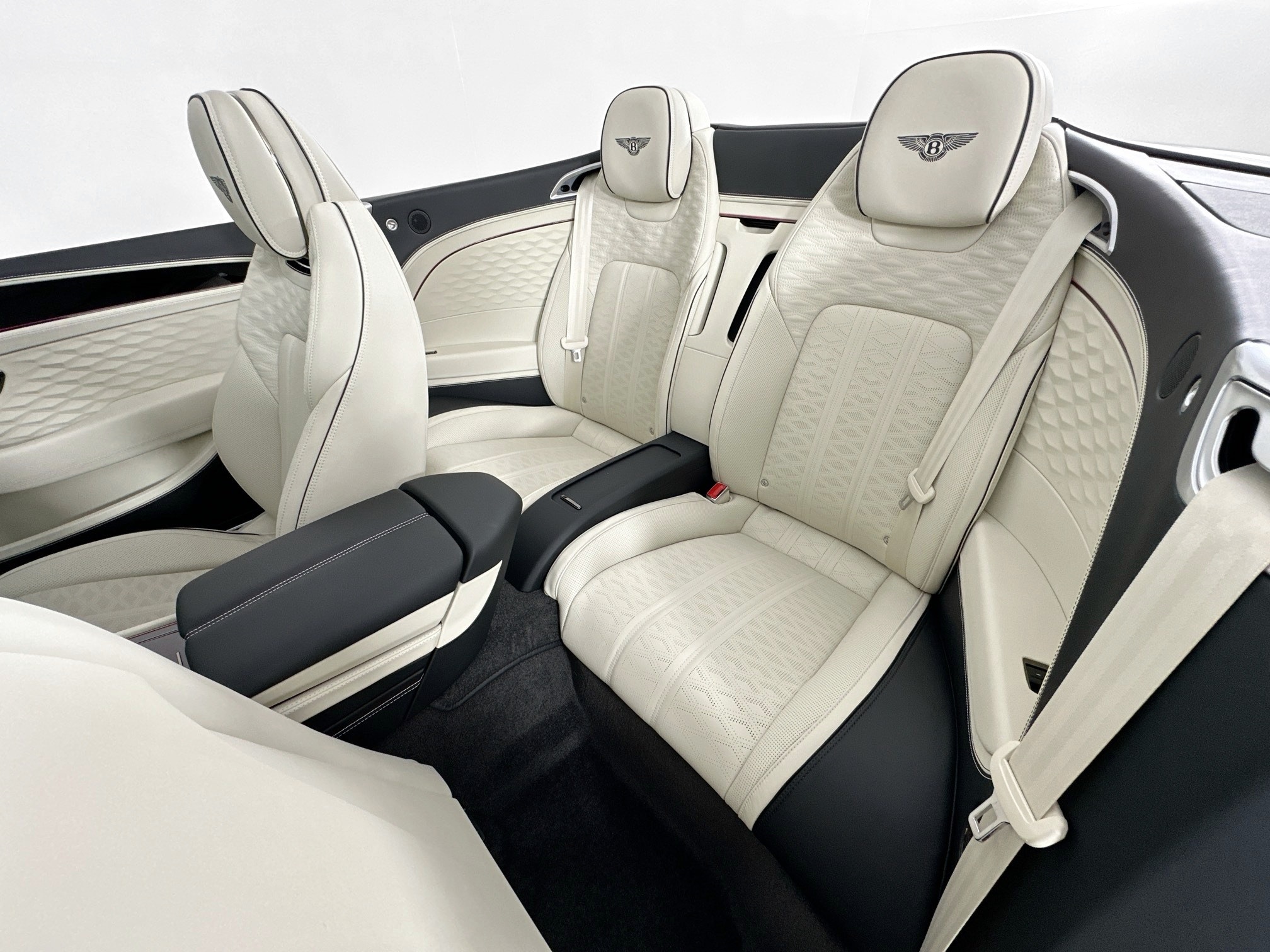 new 2026 Bentley Continental GTC car