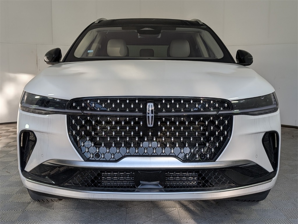 new 2025 Lincoln Nautilus car, priced at $62,424