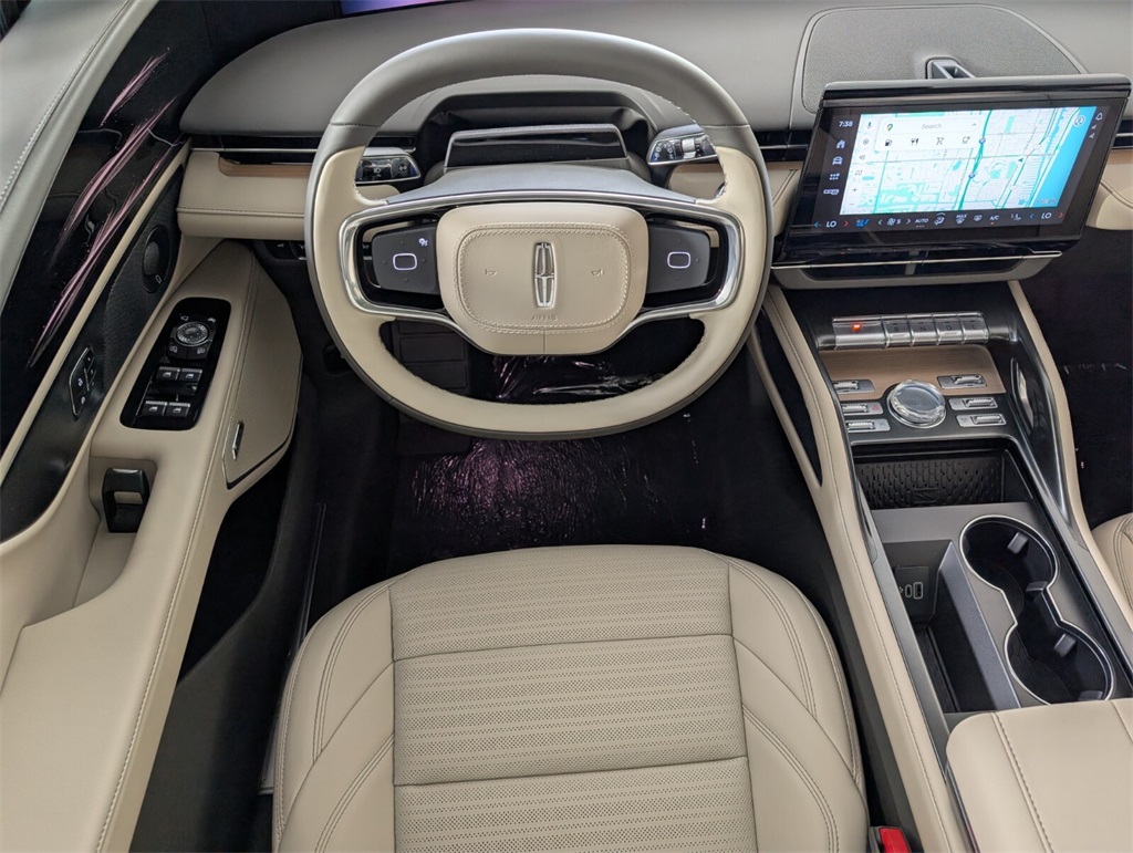 new 2025 Lincoln Nautilus car, priced at $62,424