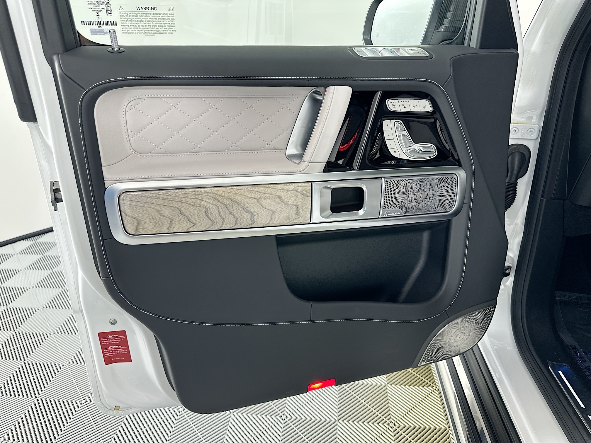 used 2025 Mercedes-Benz G-Class car, priced at $259,998