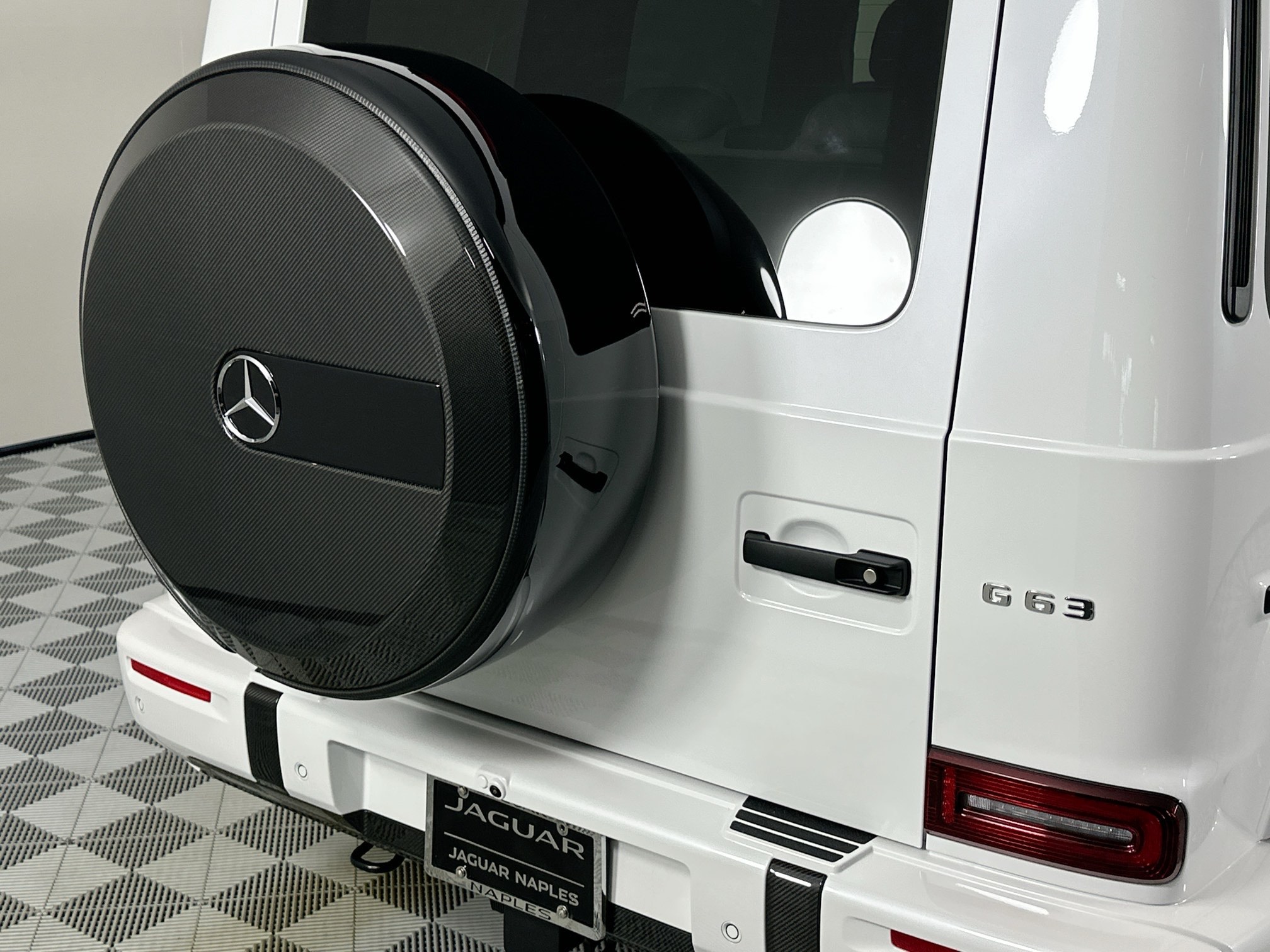 used 2025 Mercedes-Benz G-Class car, priced at $259,998