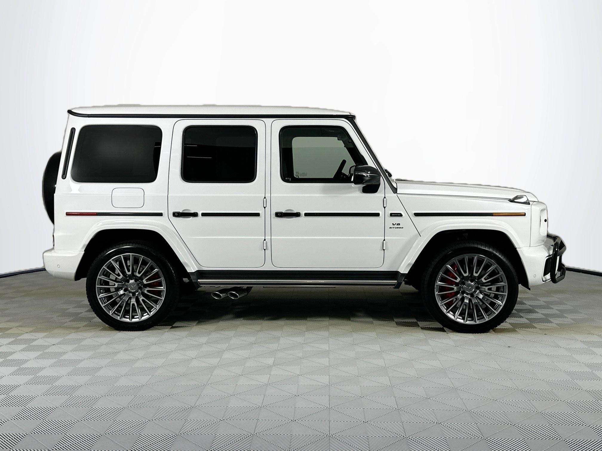 used 2025 Mercedes-Benz G-Class car, priced at $259,998