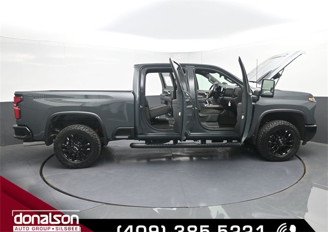 new 2025 Chevrolet Silverado 2500HD car, priced at $74,000