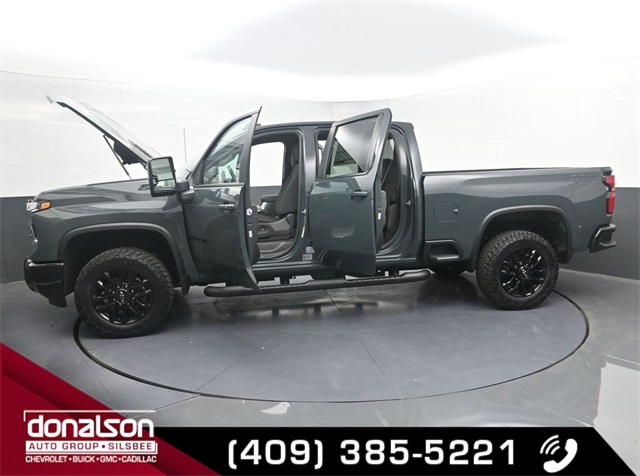 new 2025 Chevrolet Silverado 2500HD car, priced at $74,000