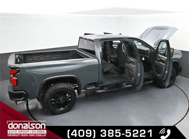 new 2025 Chevrolet Silverado 2500HD car, priced at $74,000