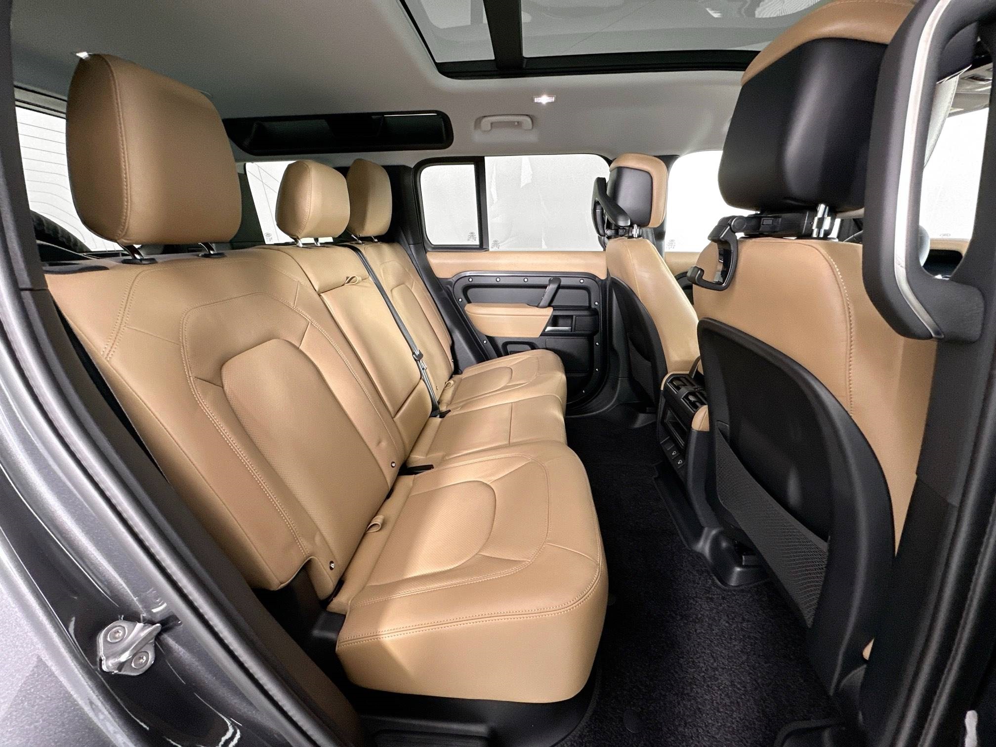 new 2025 Land Rover Defender 110 car, priced at $86,303