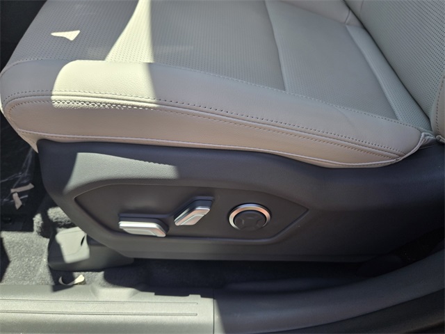 new 2025 Hyundai Santa Fe Hybrid car, priced at $43,010