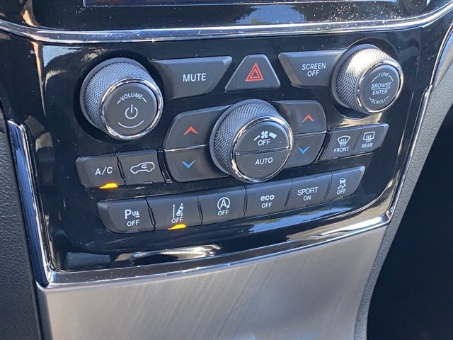 used 2022 Jeep Grand Cherokee WK car, priced at $25,440