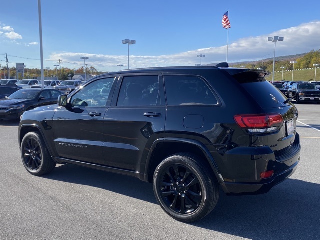 used 2022 Jeep Grand Cherokee WK car, priced at $25,440