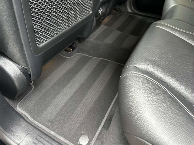 used 2022 Mercedes-Benz GLE car, priced at $56,991