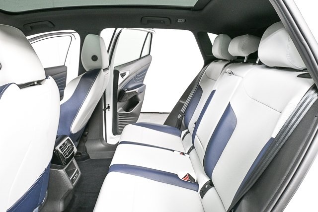 new 2025 Volkswagen ID.4 car, priced at $53,806