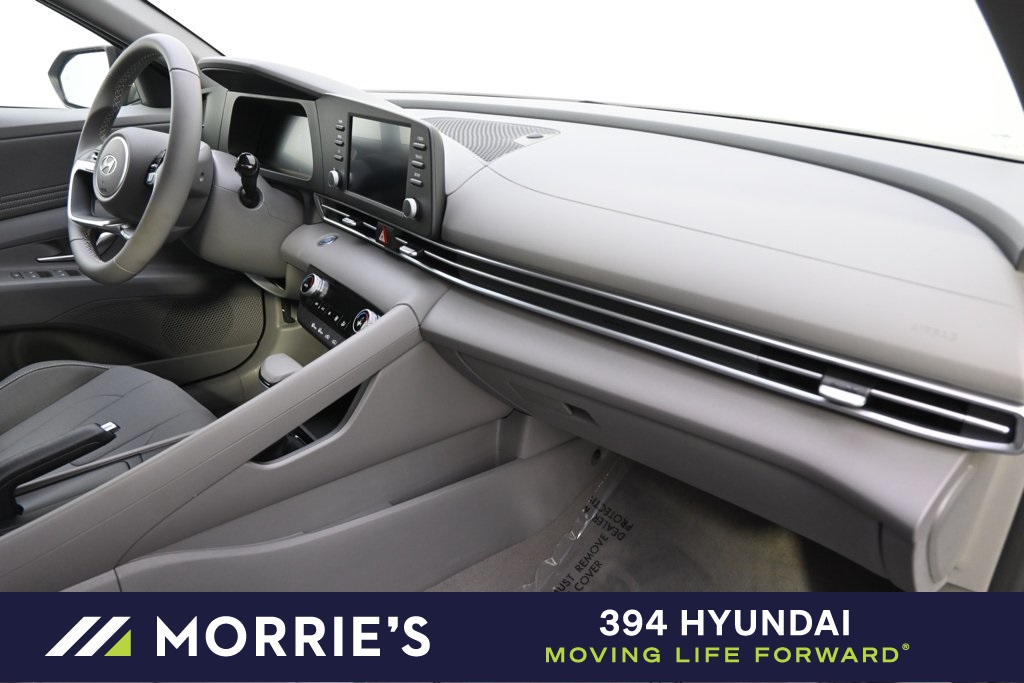 new 2025 Hyundai Elantra car, priced at $22,531