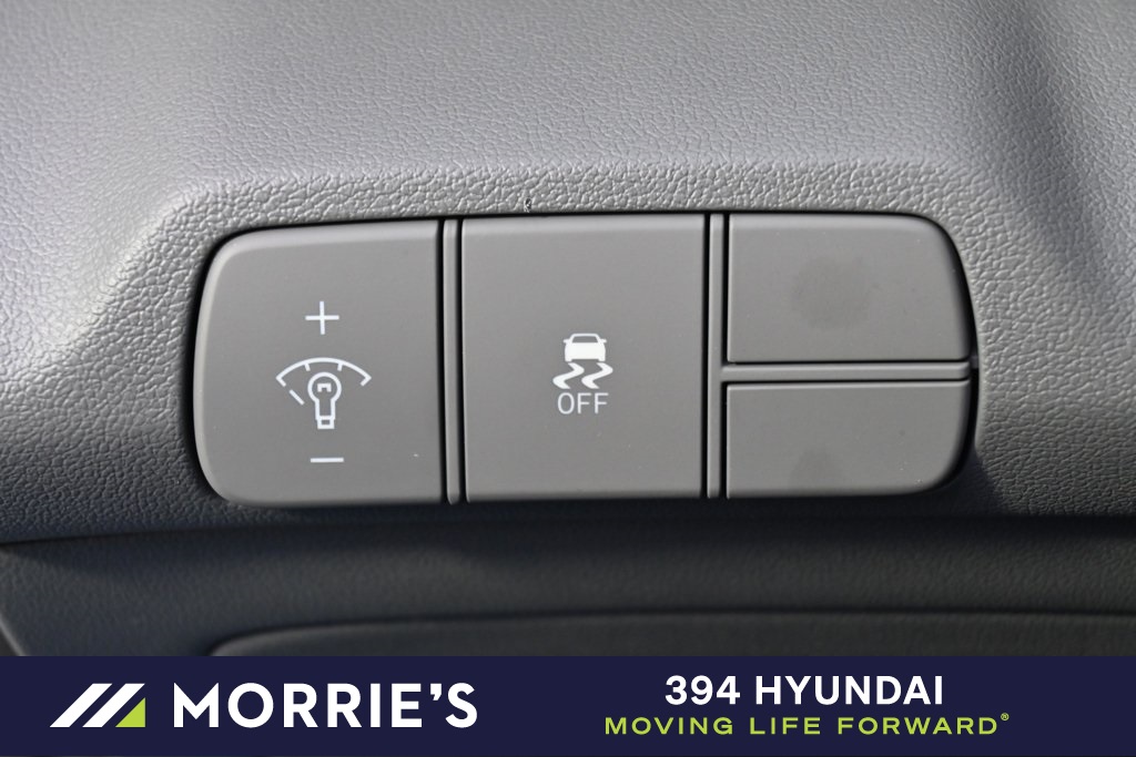 new 2025 Hyundai Elantra car, priced at $22,531