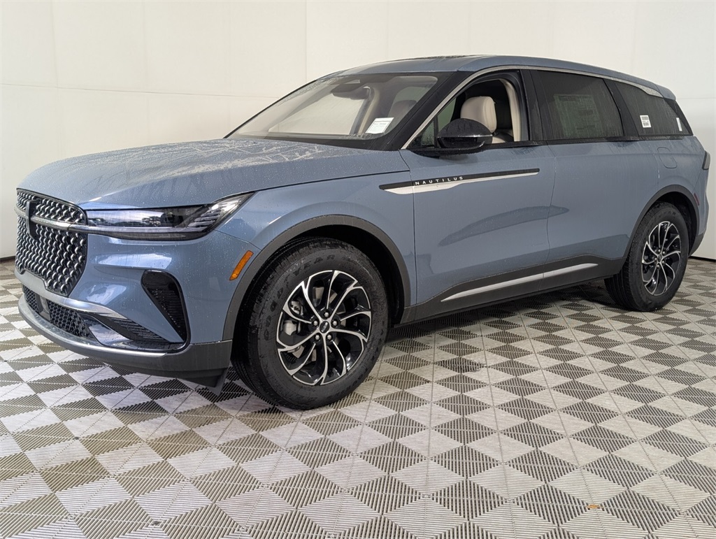 new 2025 Lincoln Nautilus car, priced at $55,699