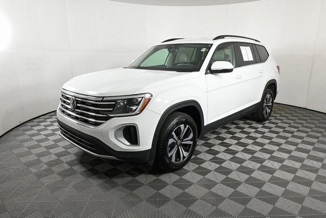 used 2024 Volkswagen Atlas car, priced at $32,900