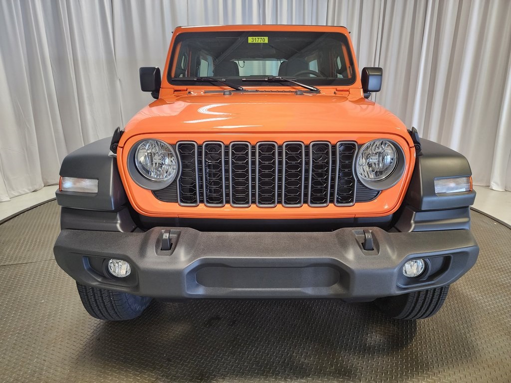 new 2025 Jeep Wrangler car, priced at $40,350