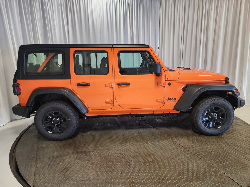 new 2025 Jeep Wrangler car, priced at $40,350