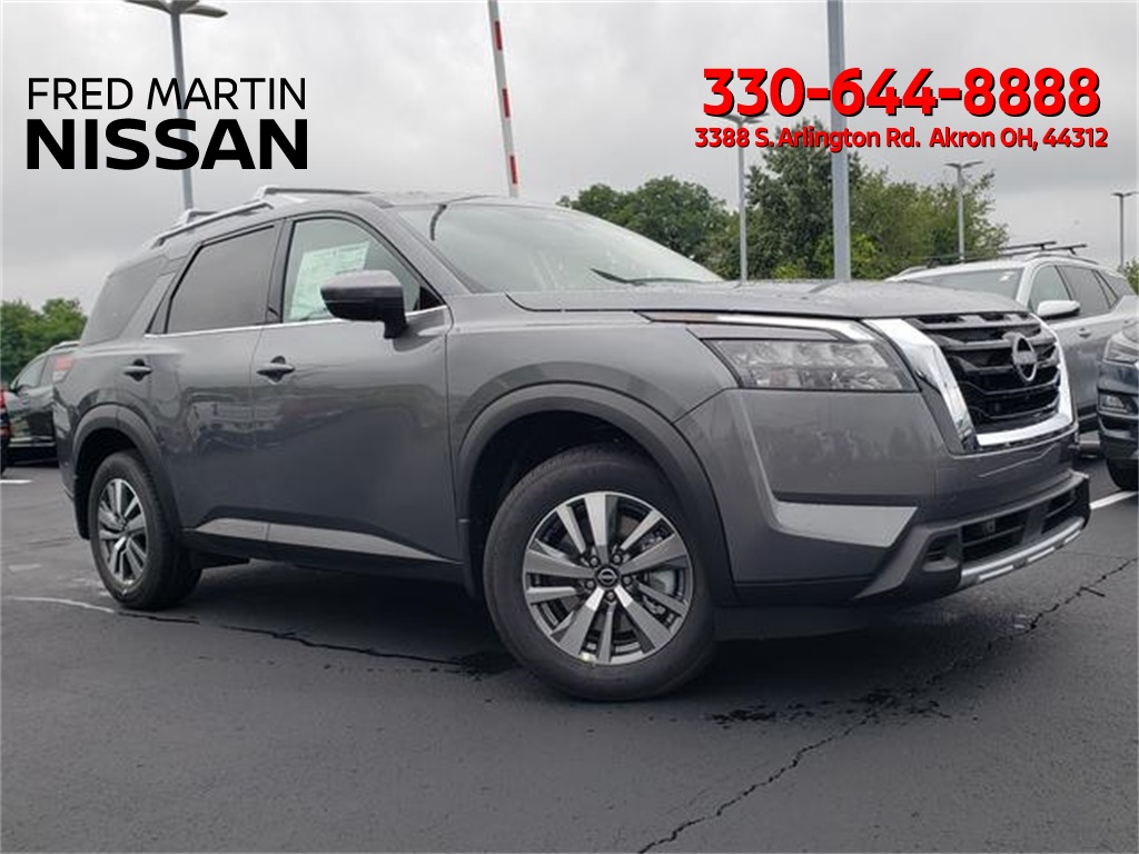 new 2025 Nissan Pathfinder car, priced at $42,805