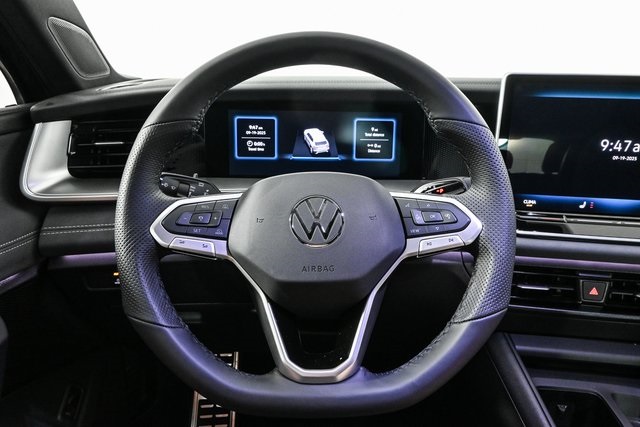 new 2025 Volkswagen Tiguan car, priced at $39,801
