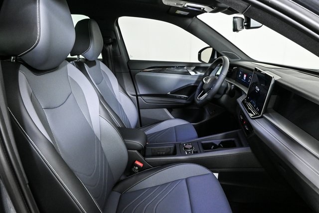 new 2025 Volkswagen Tiguan car, priced at $39,801