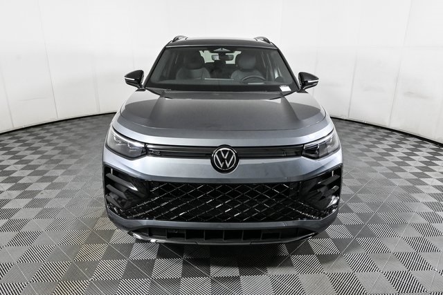 new 2025 Volkswagen Tiguan car, priced at $39,801