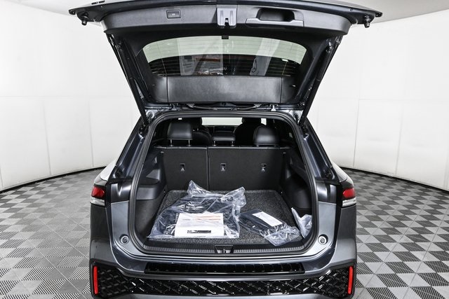 new 2025 Volkswagen Tiguan car, priced at $39,801
