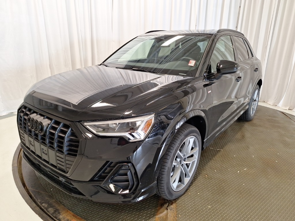 used 2025 Audi Q3 car, priced at $38,999
