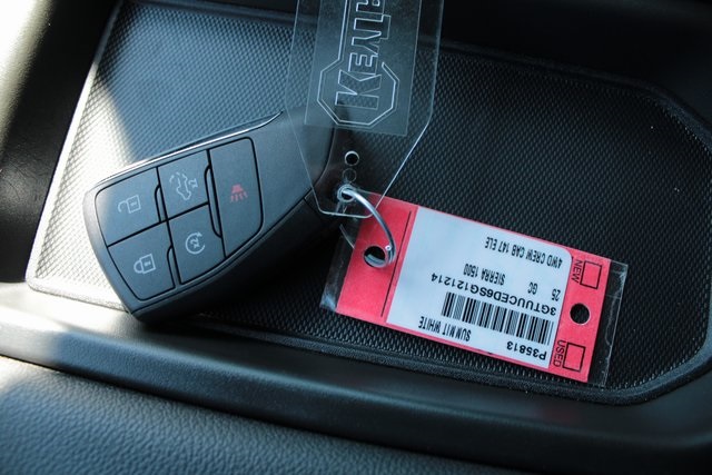 used 2025 GMC Sierra 1500 car, priced at $57,994