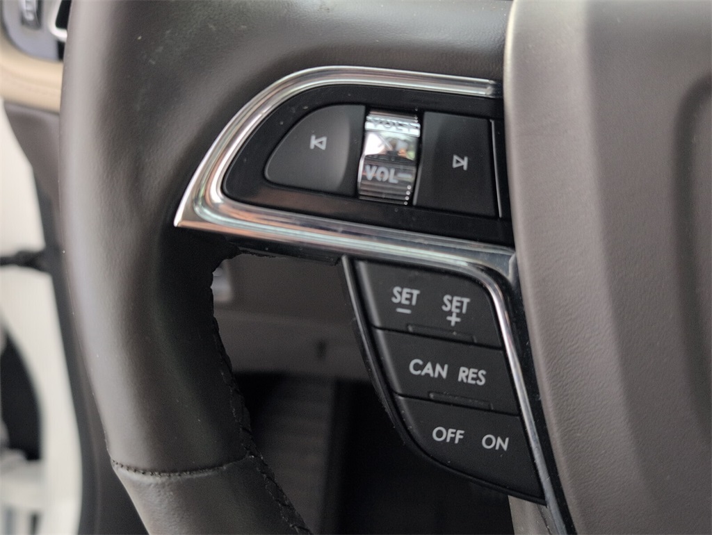 used 2022 Lincoln Nautilus car, priced at $30,000