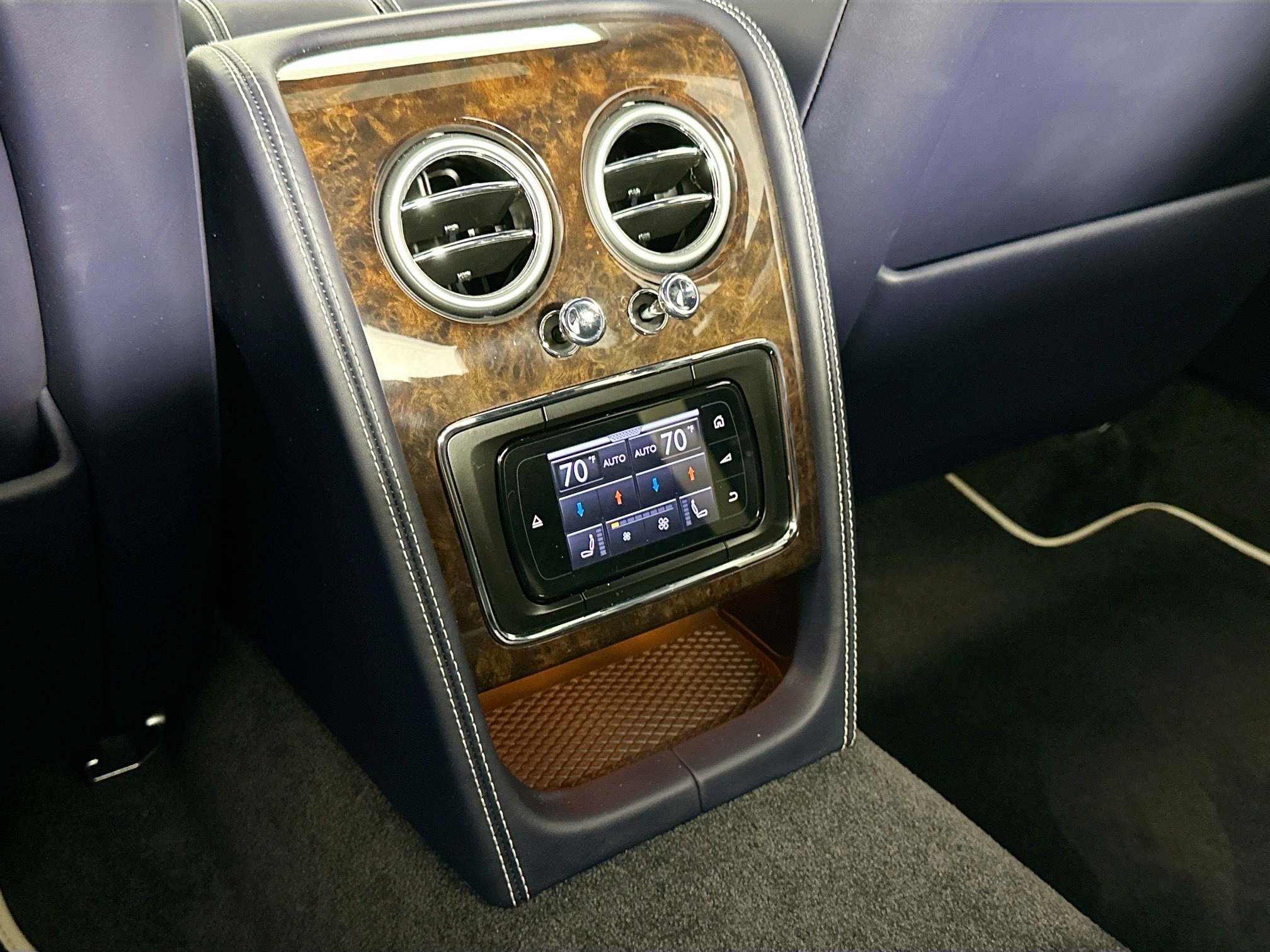 used 2017 Bentley Flying Spur car, priced at $109,998