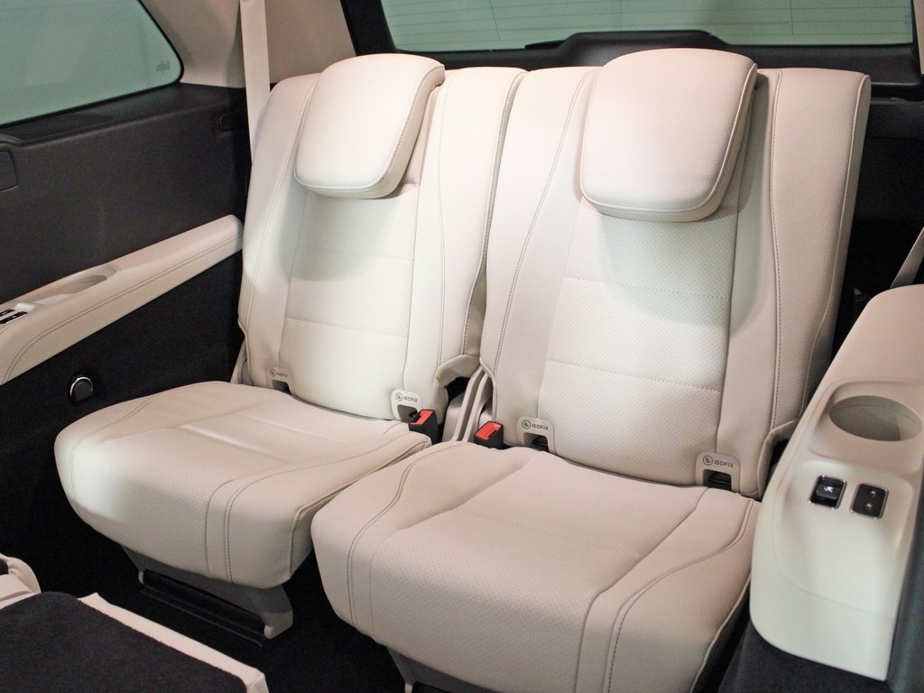 new 2026 Mercedes-Benz GLS car, priced at $98,040